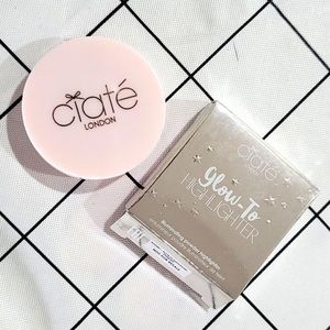 Ciate London Glow To Highlighter-Moondust. Shine, Bright, Pink, Lift, Define